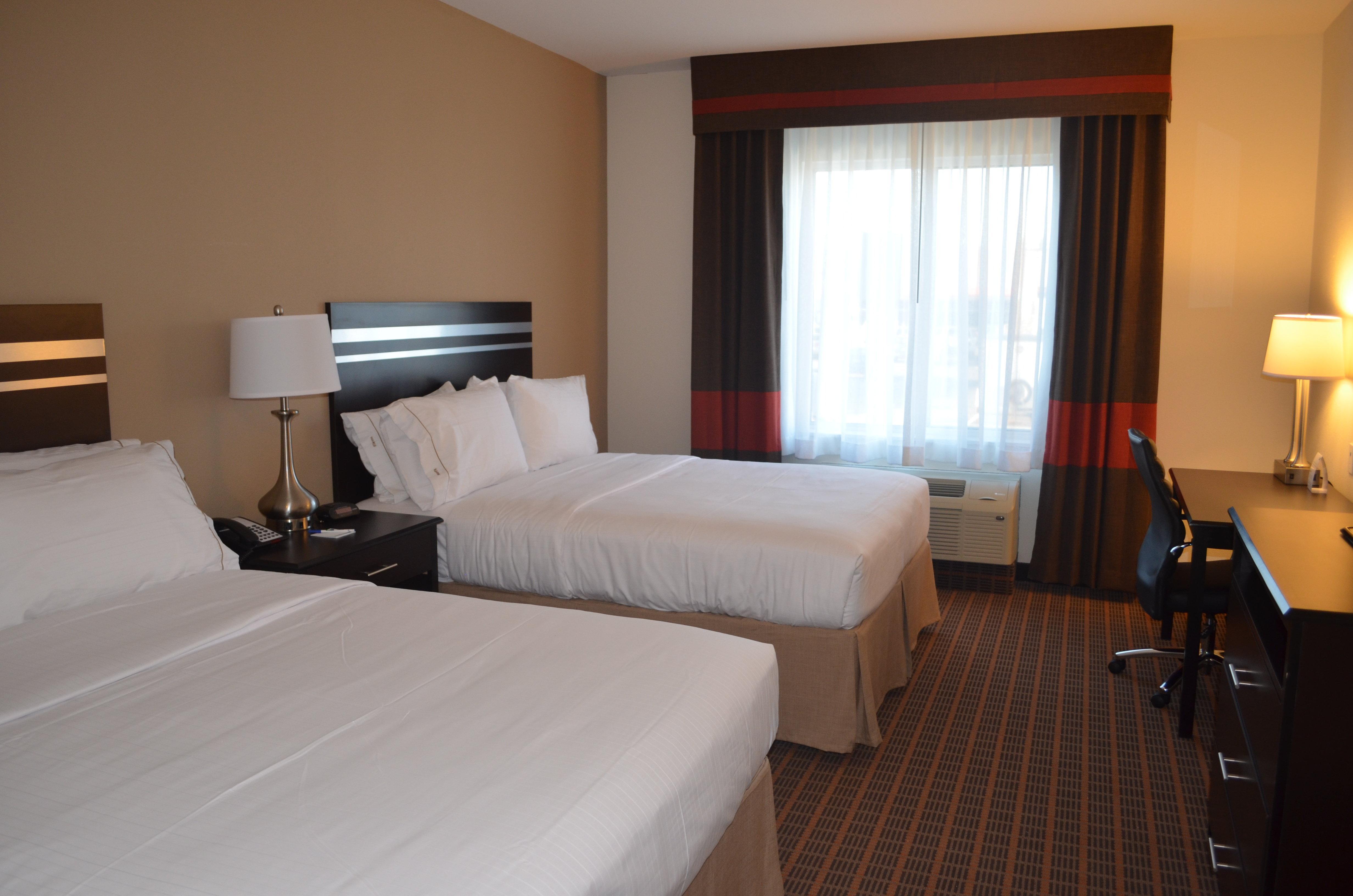 Holiday Inn Express & Suites Golden By Ihg Exterior photo